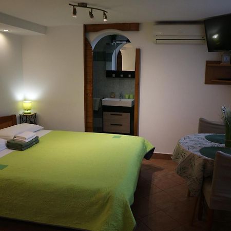 Apartments Komel Abbázia Kültér fotó