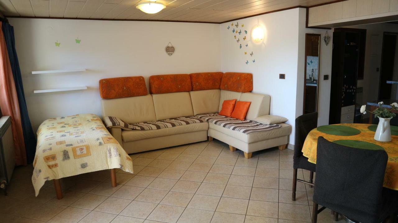 Apartments Komel Abbázia Kültér fotó