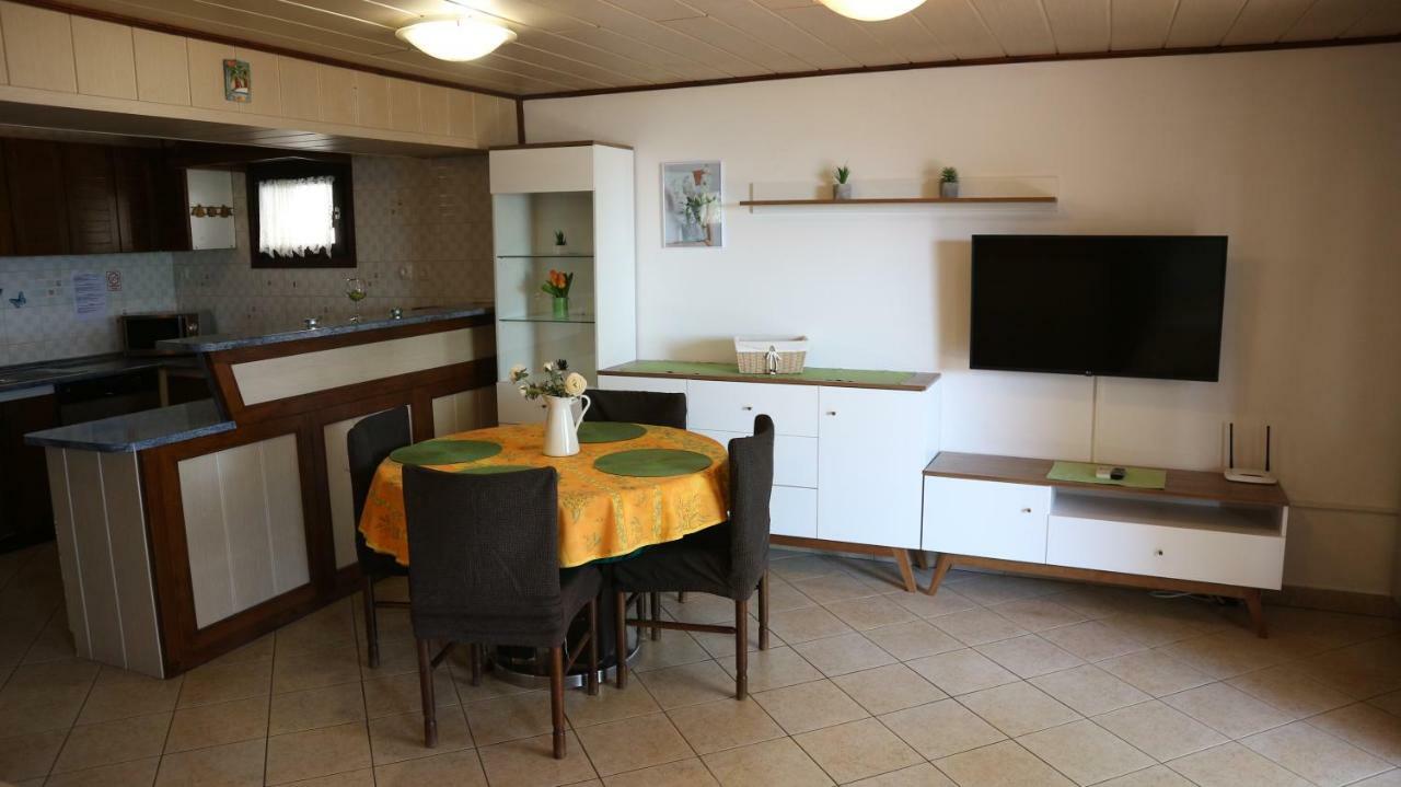 Apartments Komel Abbázia Kültér fotó